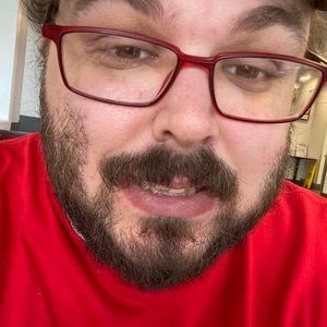 Meet your Posher, Christopher